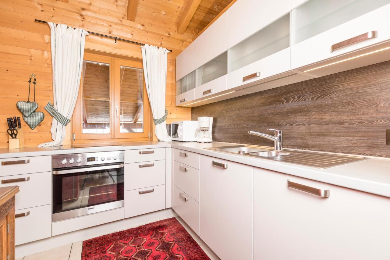 Alpen-Chalets Achensee Maurach  Exterior photo