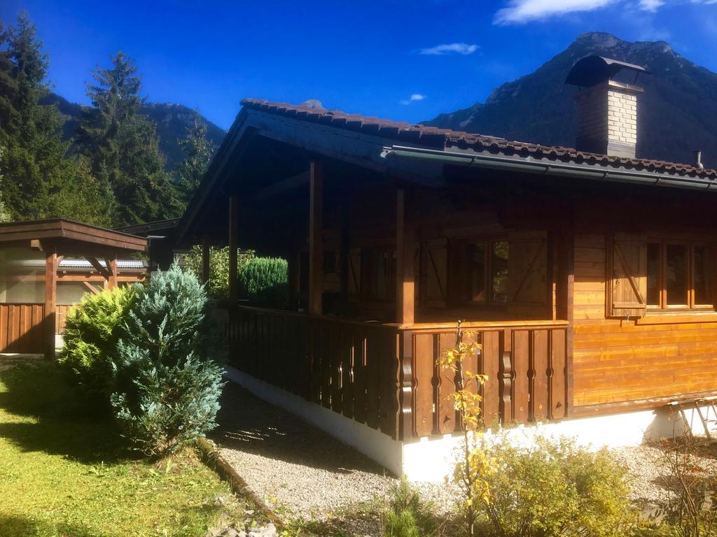 Alpen-Chalets Achensee Maurach  Exterior photo
